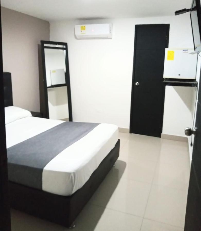 Hotel Estefania Princess バランキージャ エクステリア 写真