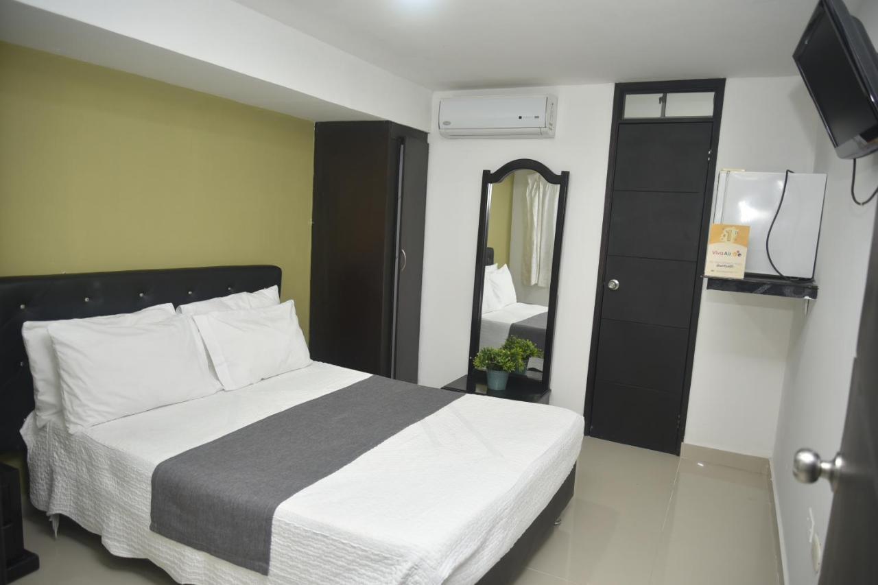 Hotel Estefania Princess バランキージャ エクステリア 写真