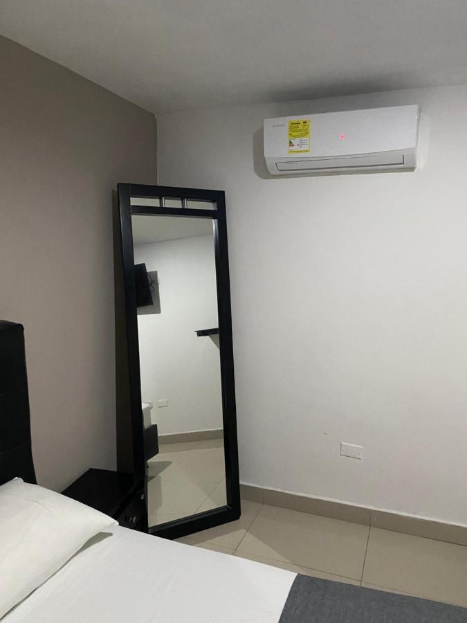 Hotel Estefania Princess バランキージャ エクステリア 写真